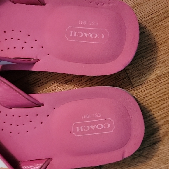 Coach slippers - Picture 2 of 4